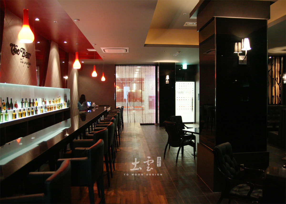 The Bar 인테리어 | 건축 인테리어 시공업체 I 토운디자인